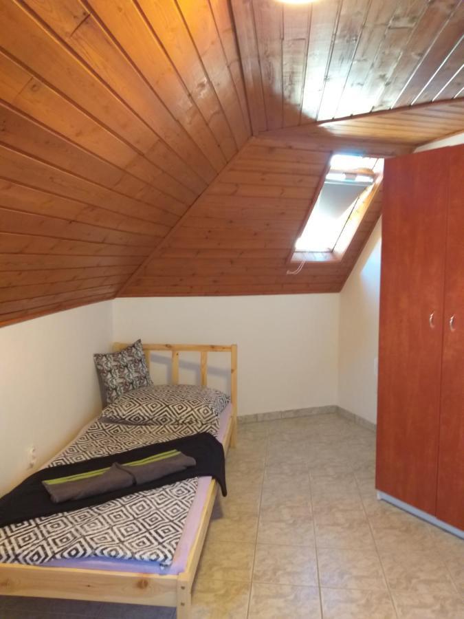 Azure House Aparthotel Keszthely Luaran gambar