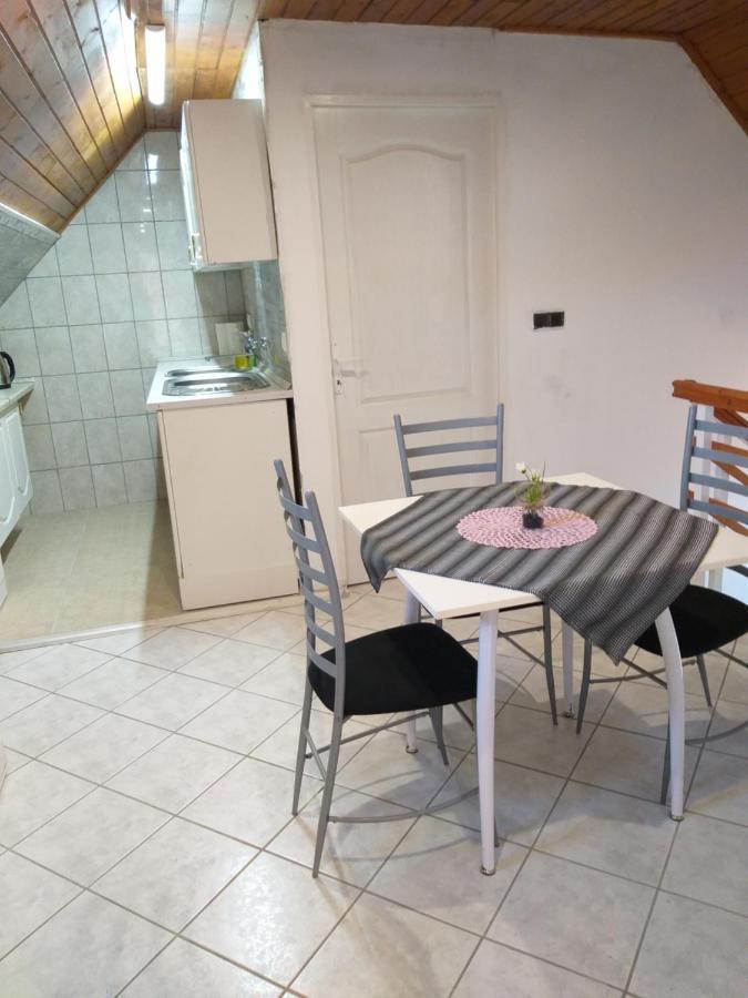 Azure House Aparthotel Keszthely Luaran gambar