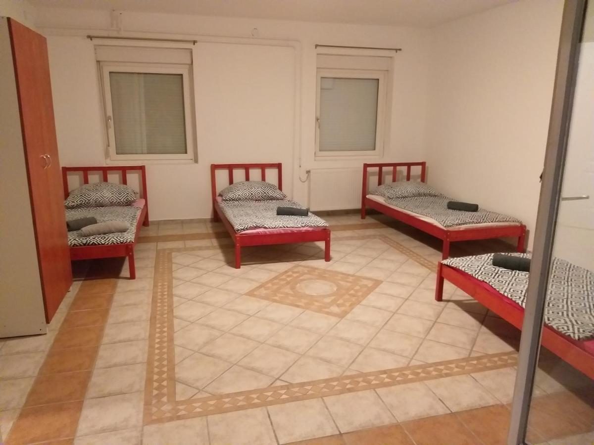 Azure House Aparthotel Keszthely Luaran gambar