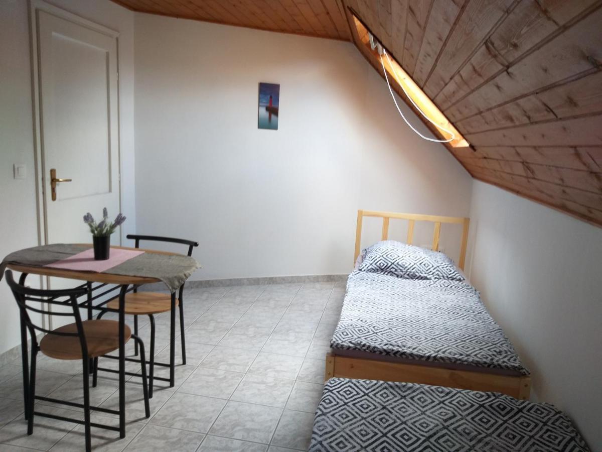 Azure House Aparthotel Keszthely Luaran gambar