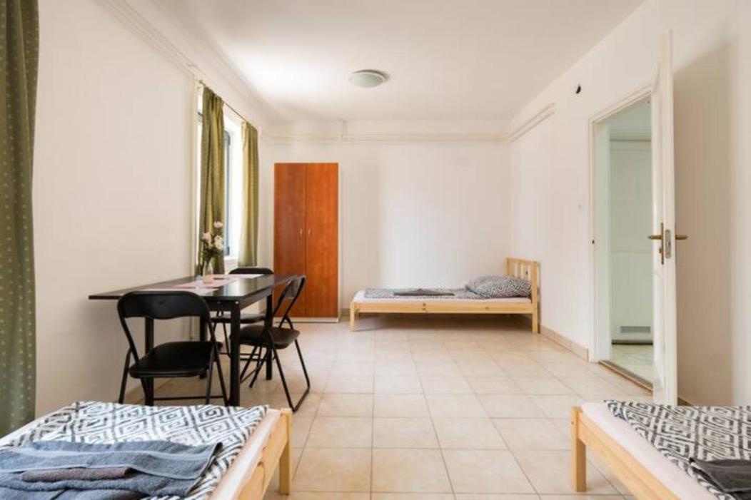 Azure House Aparthotel Keszthely Luaran gambar