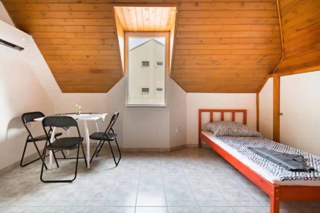 Azure House Aparthotel Keszthely Luaran gambar
