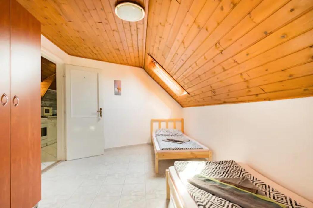 Azure House Aparthotel Keszthely Luaran gambar